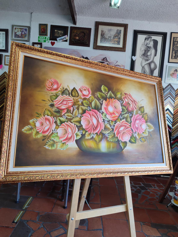 Pintura de rosas en florero