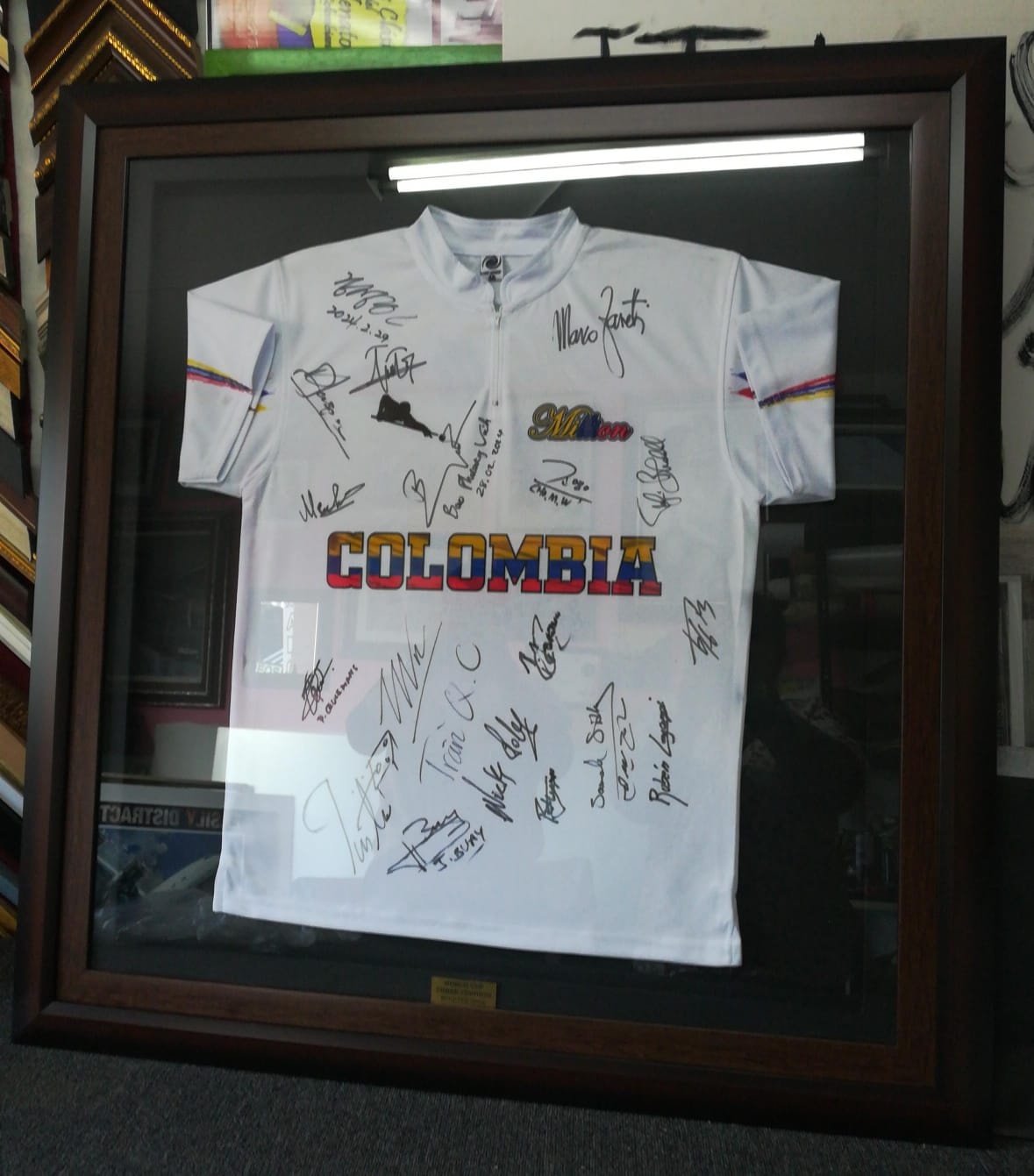 Camiseta Movistar Colombia firmada
